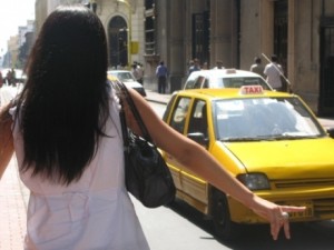 Los viajes y las estafas a los turistas (parte I) - taxi_-300x225 Los viajes y las estafas a los turistas (parte I) - taxi_-300x225