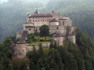 Los diez castillos más encantadores del mundo - 800px-Festung_Hohenwerfen1-300x225 Los diez castillos más encantadores del mundo - 800px-Festung_Hohenwerfen1-300x225