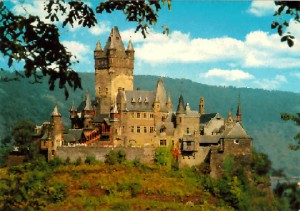 Los diez castillos más encantadores del mundo - cochems1-300x211 Los diez castillos más encantadores del mundo - cochems1-300x211