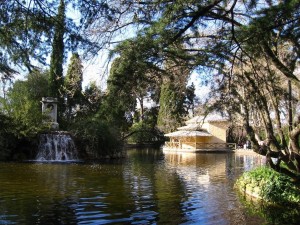 Un capricho hablarles de un hermoso parque de Madrid - parque-del-capricho-7-300x225