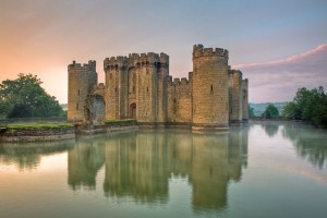 La fortaleza del foso - castillo-de-bodiam-3-300x200 La fortaleza del foso - castillo-de-bodiam-3-300x200