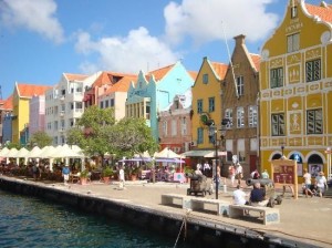 Willemstad, capital de color en el Caribe - willemstad-4-300x224 Willemstad, capital de color en el Caribe - willemstad-4-300x224