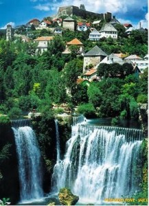 Jajce, ciudad histórica entre cascadas - jajce-bosnia-11-217x300