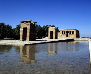 El Templo de Debod en Madrid - templo-debod-6-300x244 El Templo de Debod en Madrid - templo-debod-6-300x244