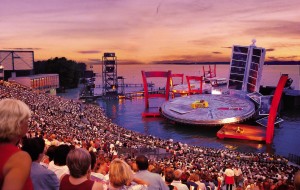 Ópera y espectáculo sobre el lago Constanza - Bregenz-Festival-stages-08-300x190
