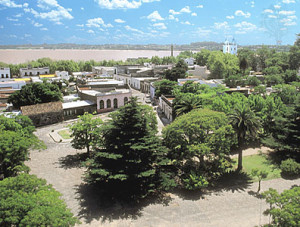 Colonia del Sacramento (Uruguay) - COLONIA-3-300x227