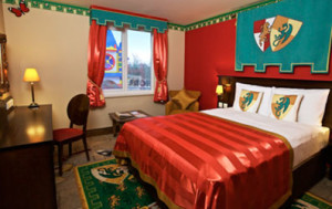 Un hotel para niños y para mayores que nunca dejamos de serlo - Habitación-Reino-300x189