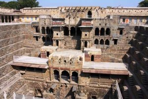El Chand Baori de Rajastán - Santuario-Chand-Baori-300x200