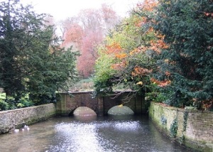 Bibury (Inglaterra) - Bibury-puente-300x214