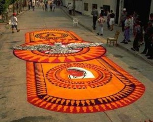 Comayagua (Honduras), un destino para Semana Santa - Alfombra-Comayagua-300x240