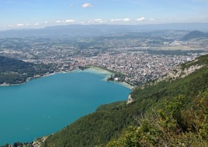 Annecy, la "pequeña Venecia" de los Alpes - Annecy-300x212