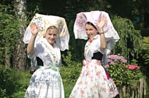 Spreewald en Berlín (Alemania) - Traje-tradicional-Spreewald-300x198