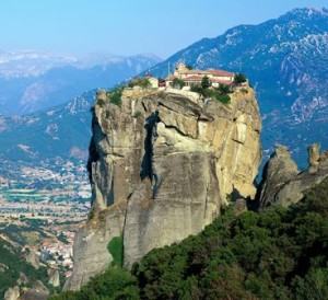 Los monasterios de Meteora (Grecia) - Agia_Triada_Meteora-300x274