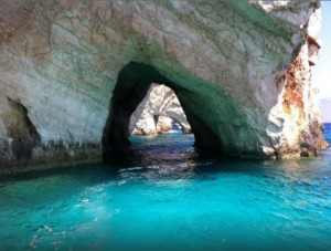 Playa Navagio (Grecia) - Navagio-300x227