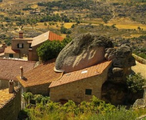 Monsanto (Portugal) - monsanto-10-300x246