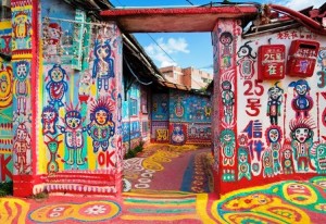El pueblo del Abuelito Arcoiris - Taichung-Tayvan-Huang-Yung-fu-gokkusagı-rainbow1-300x206