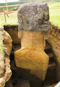 El cuerpo de los moai - easter-island-statue-excavation7-206x300