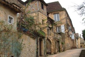 Sarlat-la-Canéda (Francia) - sarlat3-300x200 Sarlat-la-Canéda (Francia) - sarlat3-300x200