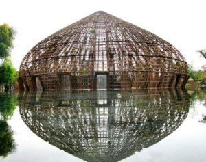 El bar del viento y el agua: Wind and Water Bar - Phan-Quang-1-300x237
