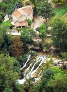 El circo de Navacelles (Francia) - Cascada-río-Vis-220x300 El circo de Navacelles (Francia) - Cascada-río-Vis-220x300