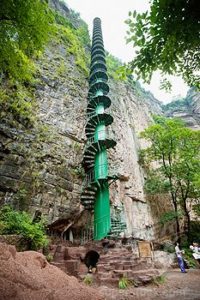 Las escaleras de Taihang: de la tierra a las nubes - Escaleras-Linzhou-copia-200x300