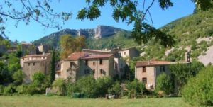 El circo de Navacelles (Francia) - cirque-de-navacelles-herault-le-languedoc-300x151