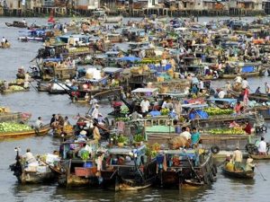 El mercado flotante de Cai Rang - Mercado_flotante_Can_Tho-300x225