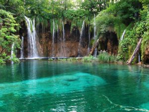 Lagos de Plitvice (Croacia) - parque-nacional-de-los-lagos-de-plitvice-300x225