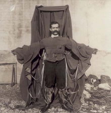 Franz Reichelt, el hombre que se lanzó desde la Torre Eiffel