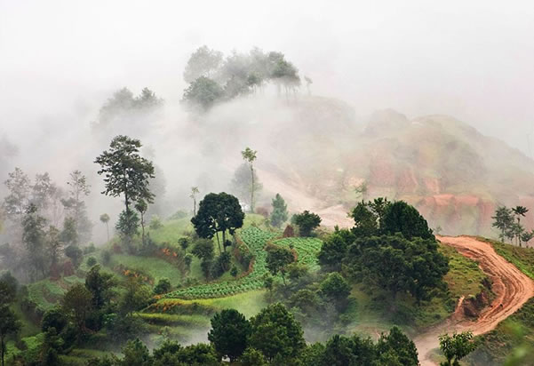 En Nagarko (o Nagarkot) las nubes se miran hacia abajo