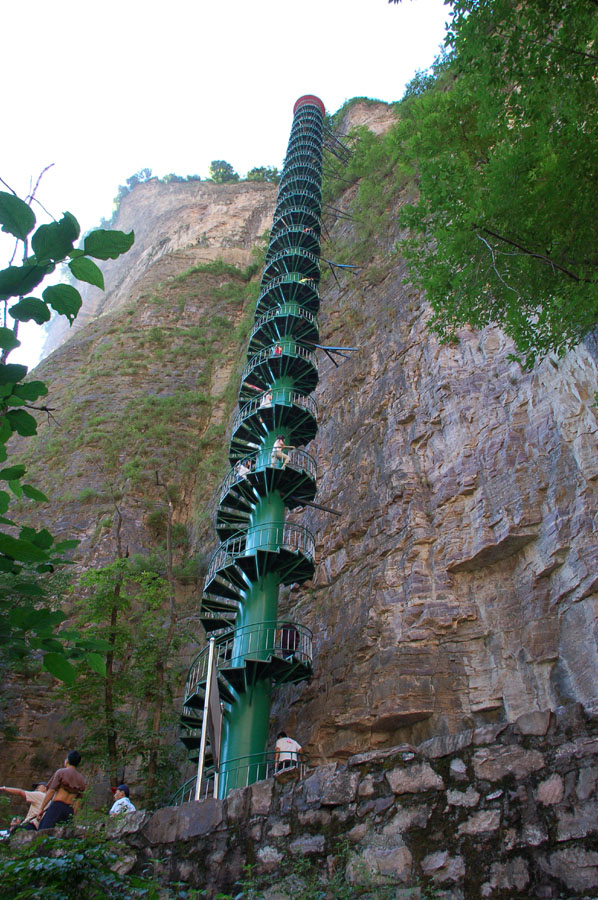 Las escaleras hacia el cielo están en China