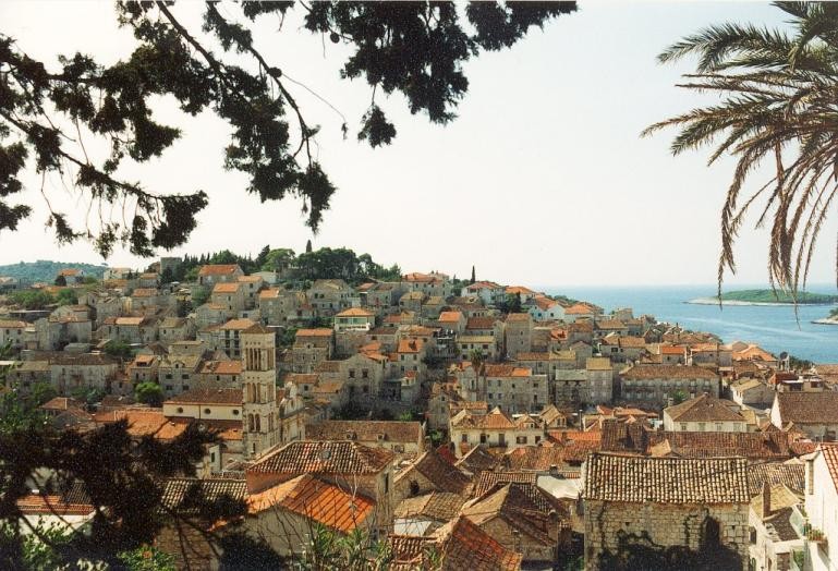 HVAR, la isla perfumada del Adriático