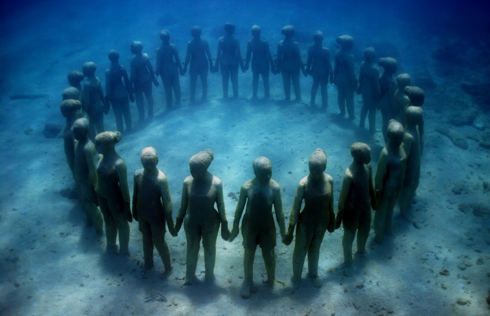 Esculturas submarinas en el Caribe