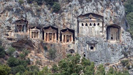 Las tumbas licias de Turquía