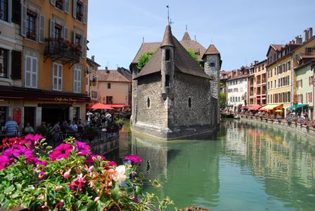 Annecy, la «pequeña Venecia» de los Alpes