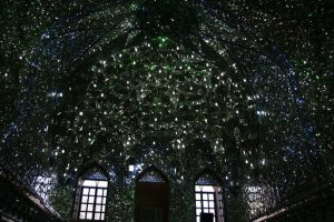 Shah Cheragh: el mausoleo luminoso - Mausoleo-300x200
