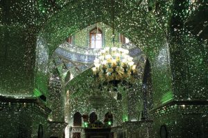 Shah Cheragh: el mausoleo luminoso - Shah-Cheragh-iran-bizarresia-3-300x200