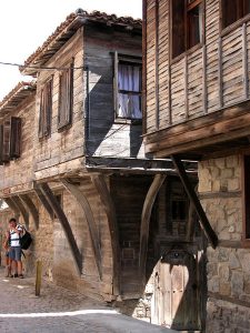 Sozopol, una de las ciudades más bellas del Mar Negro - 450px-Sozopol-oldhouses-225x300 Sozopol, una de las ciudades más bellas del Mar Negro - 450px-Sozopol-oldhouses-225x300